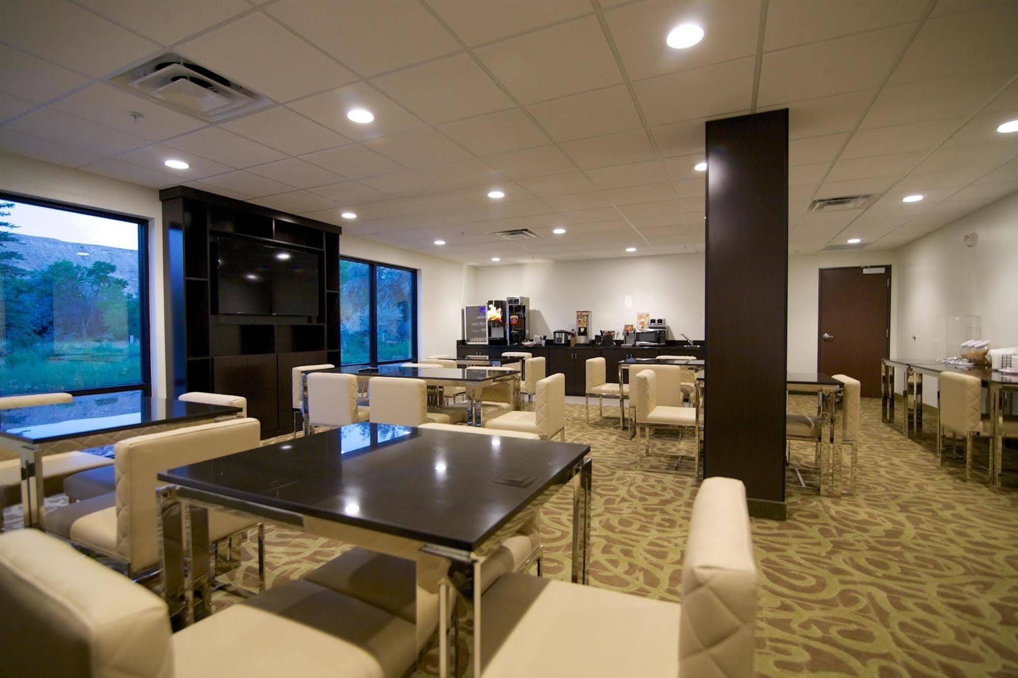 Best Western Duchesne Inn Εξωτερικό φωτογραφία